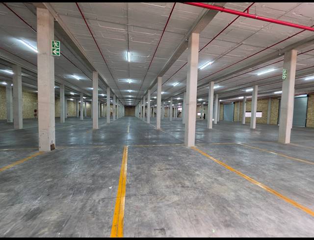 4,824M² WAREHOUSE TO LET IN KYA SANDS